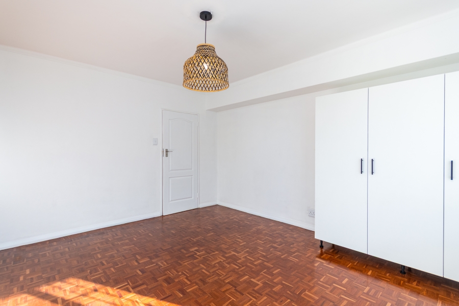 4 Bedroom Property for Sale in Claremont Upper Western Cape